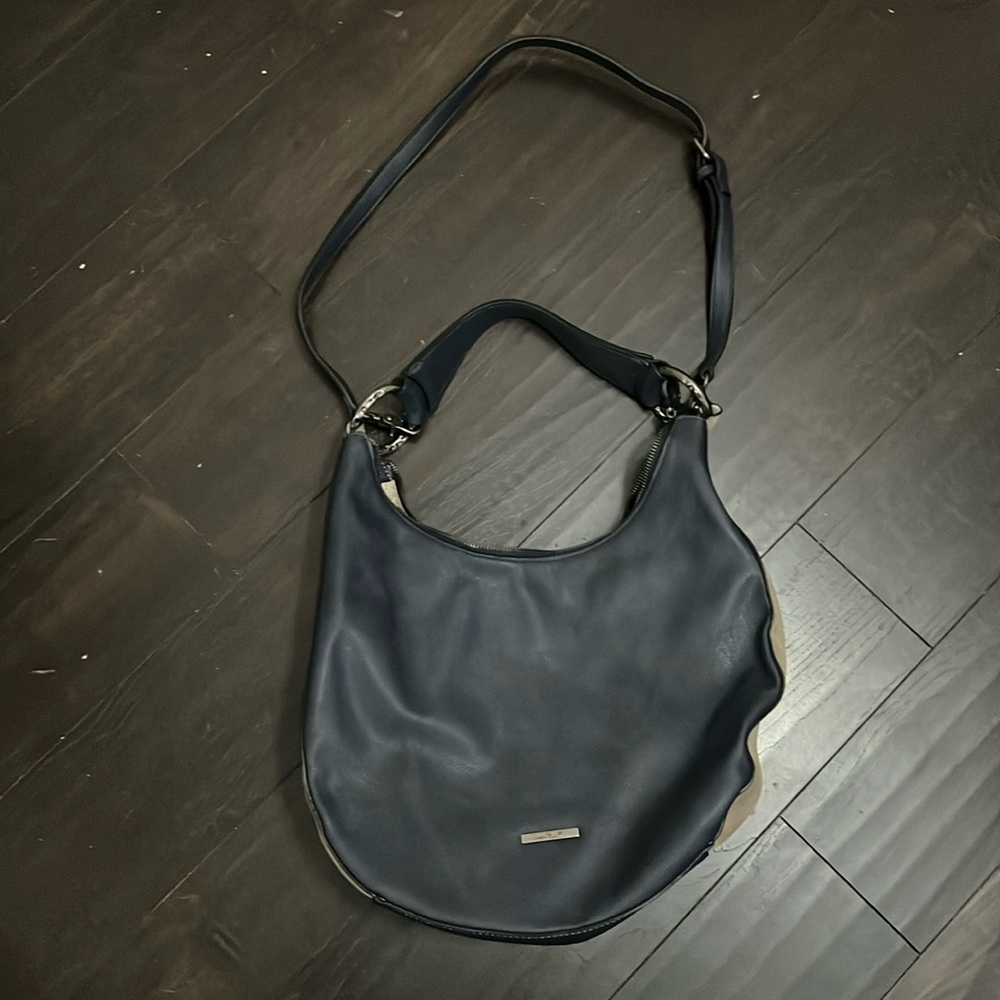 Casual shoulder bag